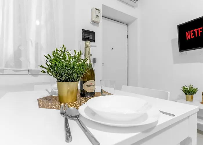 Apartment Arq16 - Duomo-loreto - - Modern